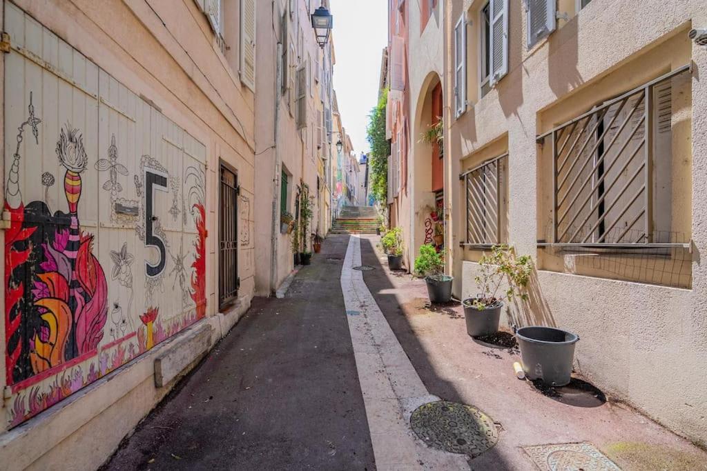 Charmant T2 Au Coeur Du Panier Marseilles Exterior foto